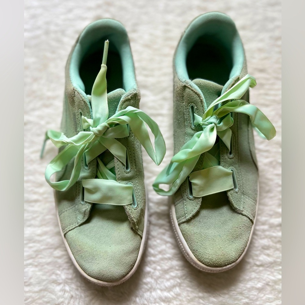 Baby blue Puma 7 size sneakers